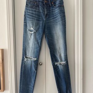 Madewell Medium Wash Distressed High Rise Skinny Jeans - Blue - size 26